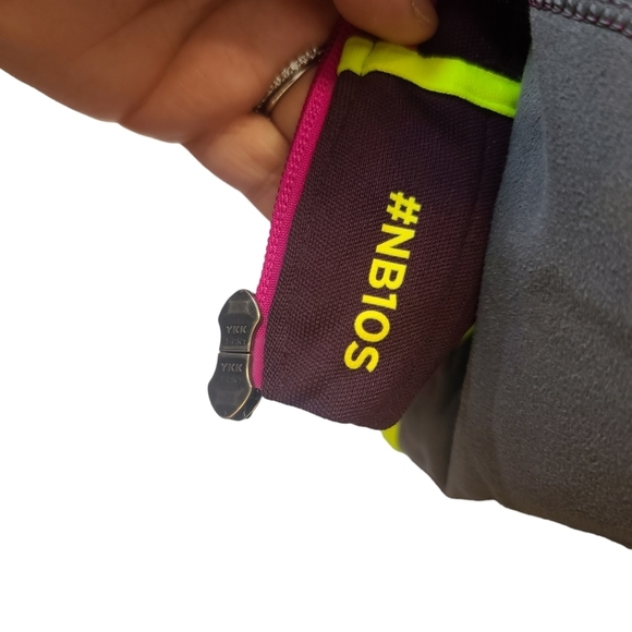 New balance Women's Workout Jacket mesh material purple and pink size 2XL NWOT - Picture 4 of 8